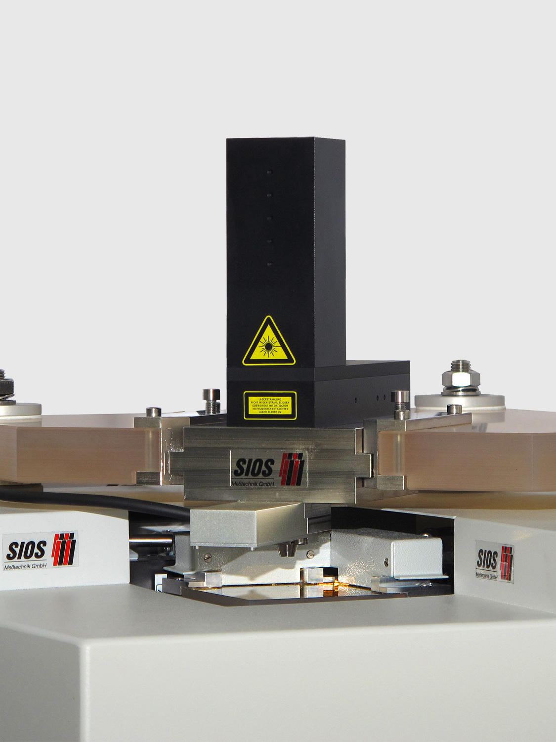 Laserfokussensor für die Nanopositionier- und Nanomessmaschine